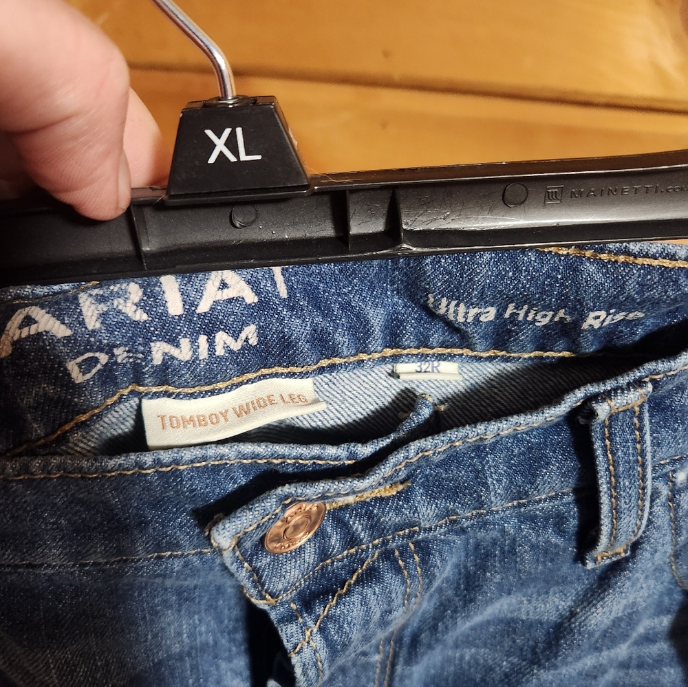 ariat wide leg tomboy jeans size 32 - Picture 3 of 3